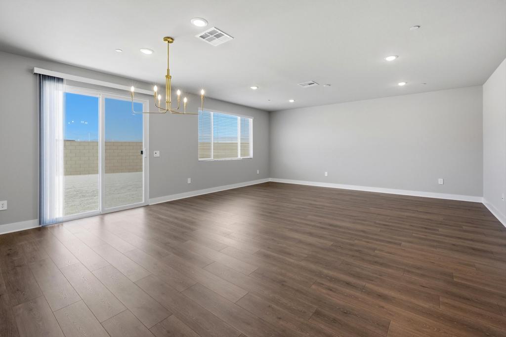 74825 Trousdale Drive Property Photo 9