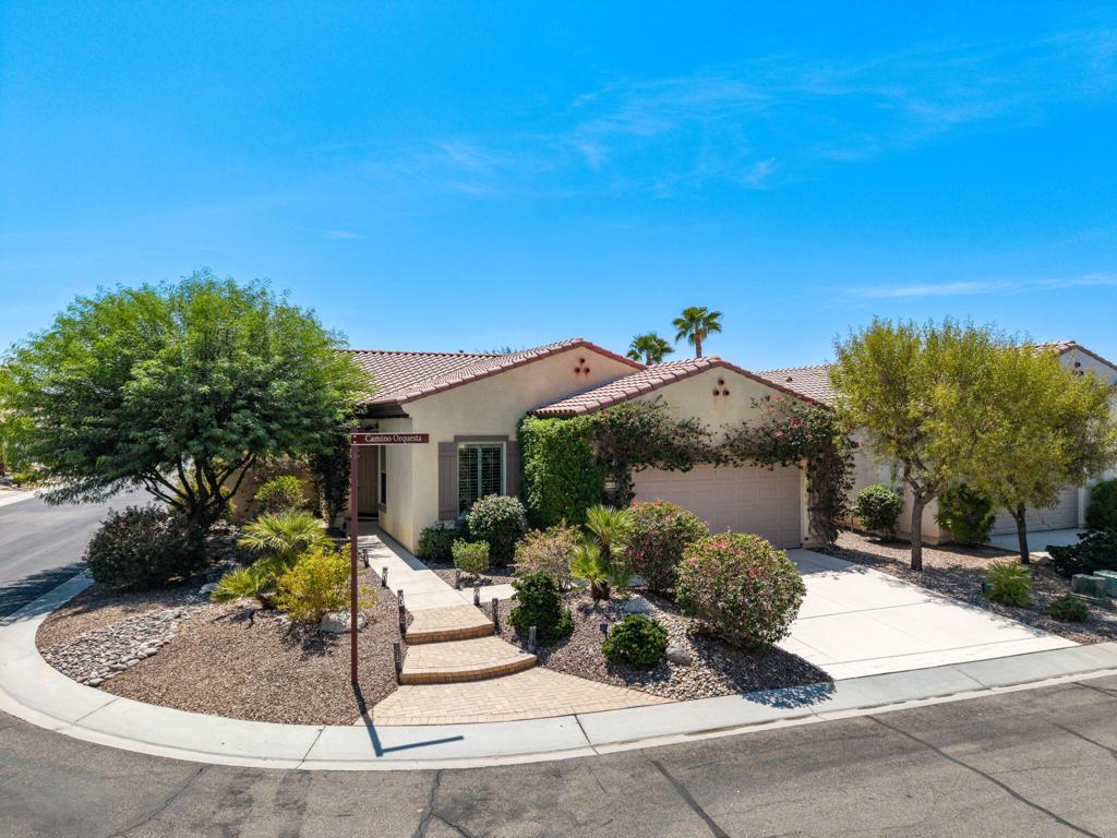 39010 Camino Orquesta Property Photo 1
