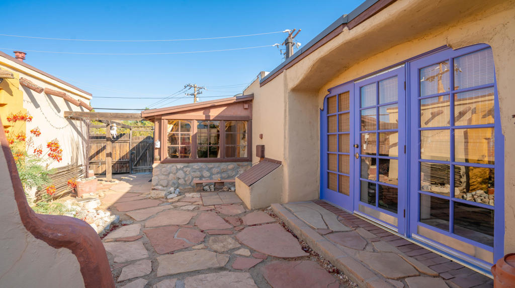 49769 29 Palms Highway Property Photo 4