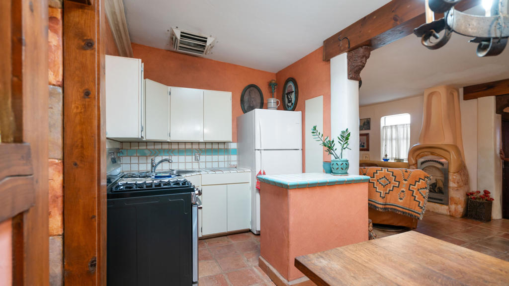 49769 29 Palms Highway Property Photo 45