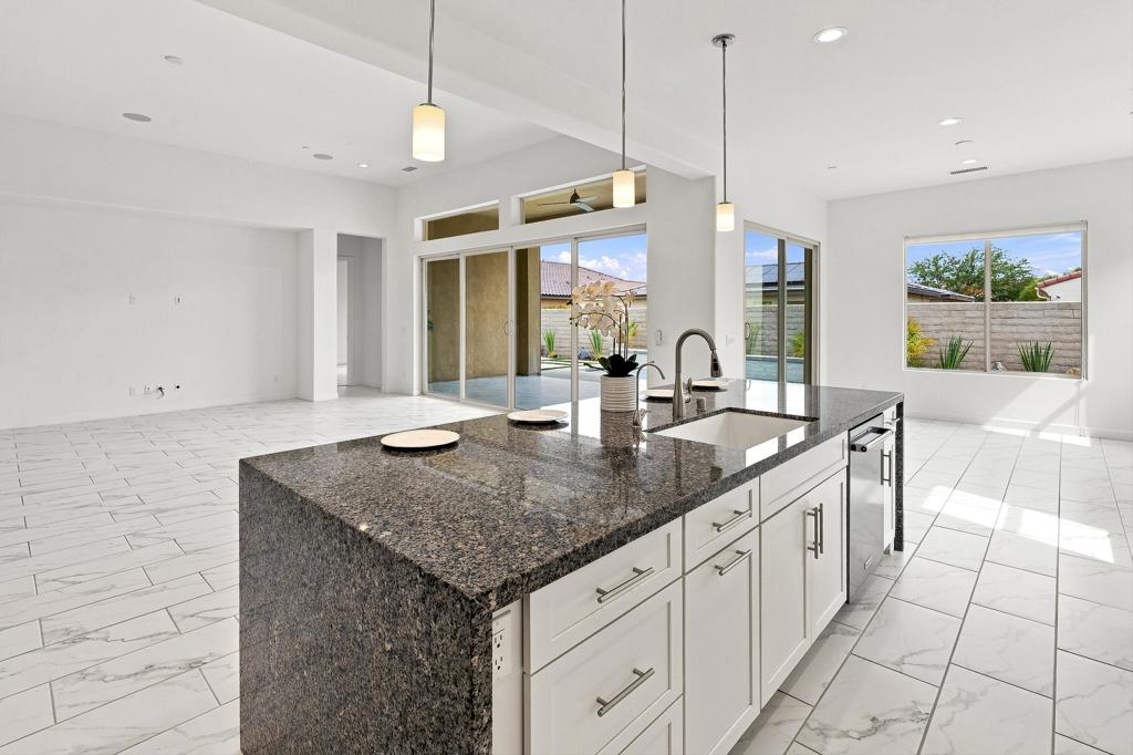 12 Malbec Property Photo 17