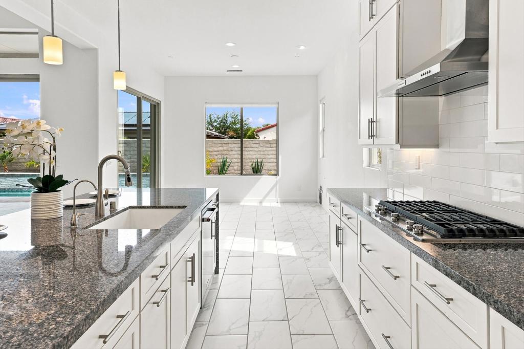 12 Malbec Property Photo 18