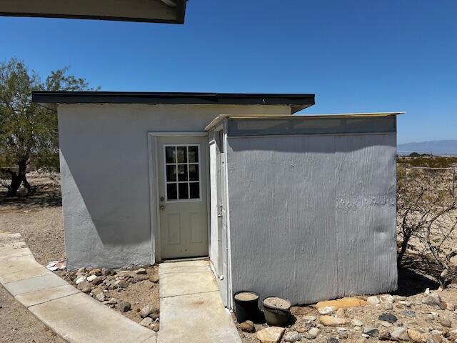 1048 Sea Raider Avenue Property Photo 8