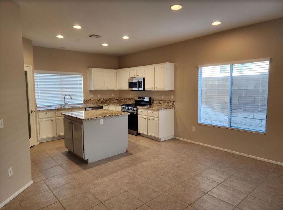 766 S Ventana Property Photo 7