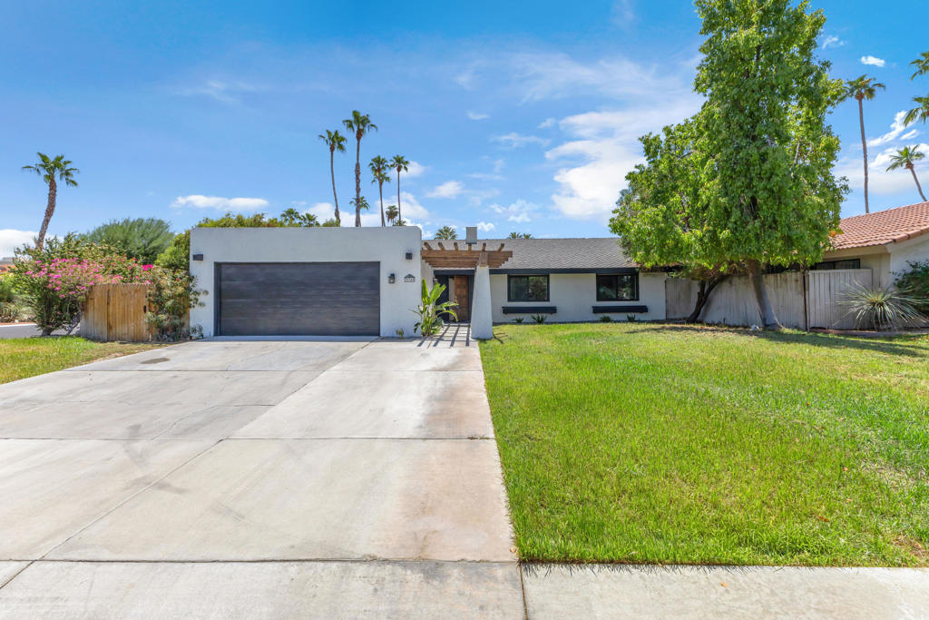 71345 Kempton Avenue Property Photo 1