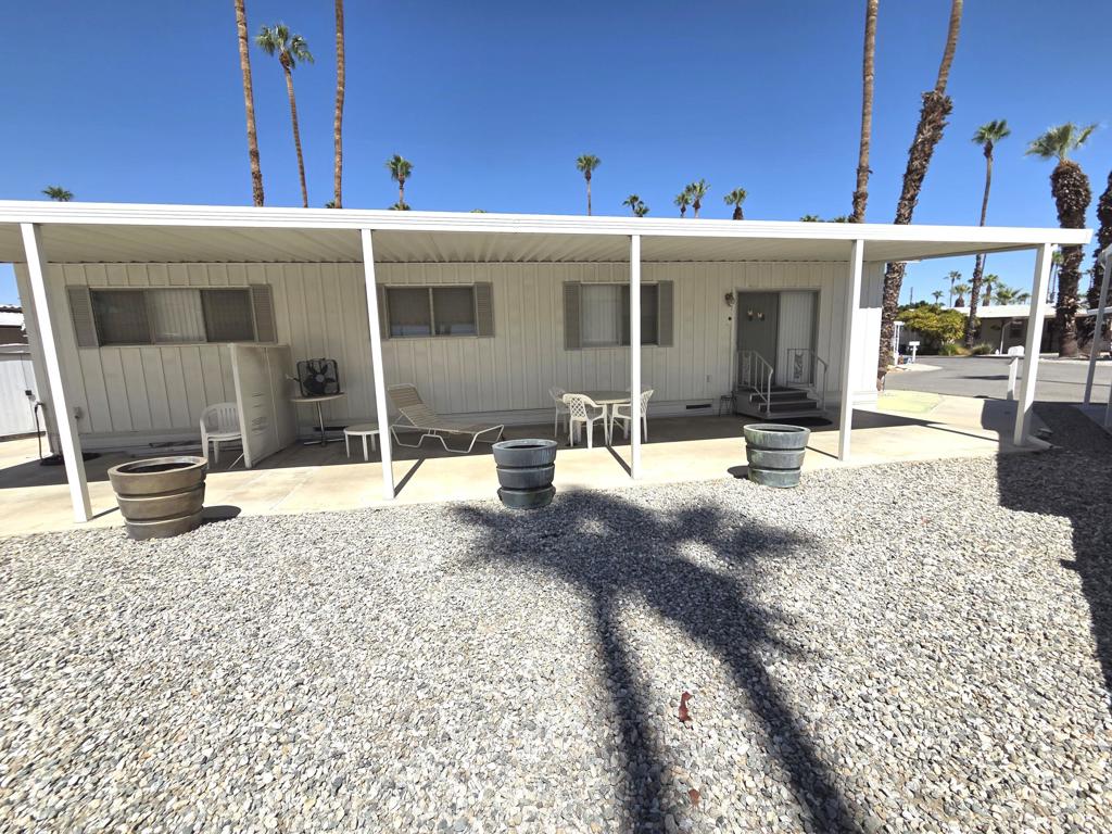 179 Butterfield Property Photo 3