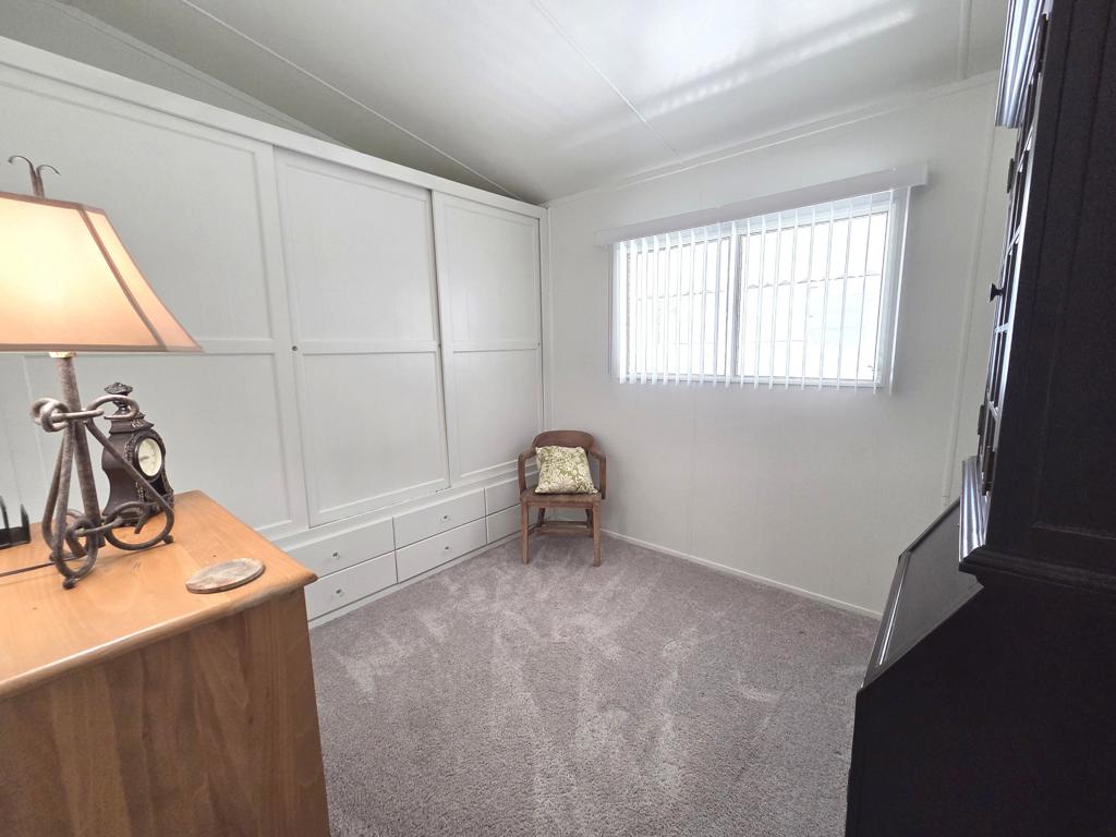 179 Butterfield Property Photo 8