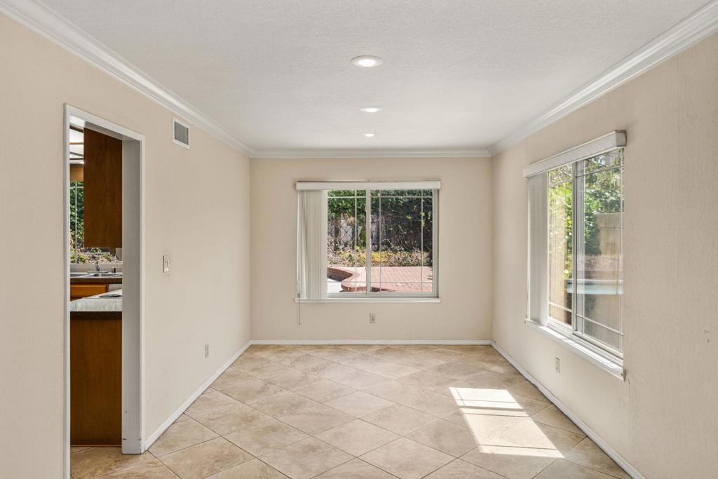 15432 Cherbourg Avenue Property Photo 10