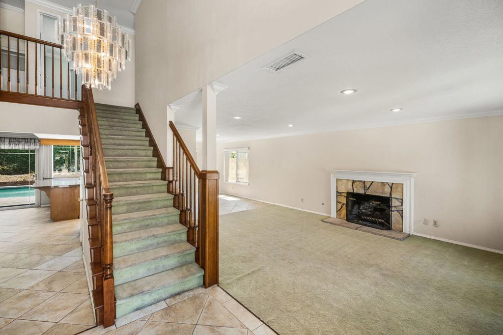 15432 Cherbourg Avenue Property Photo 13