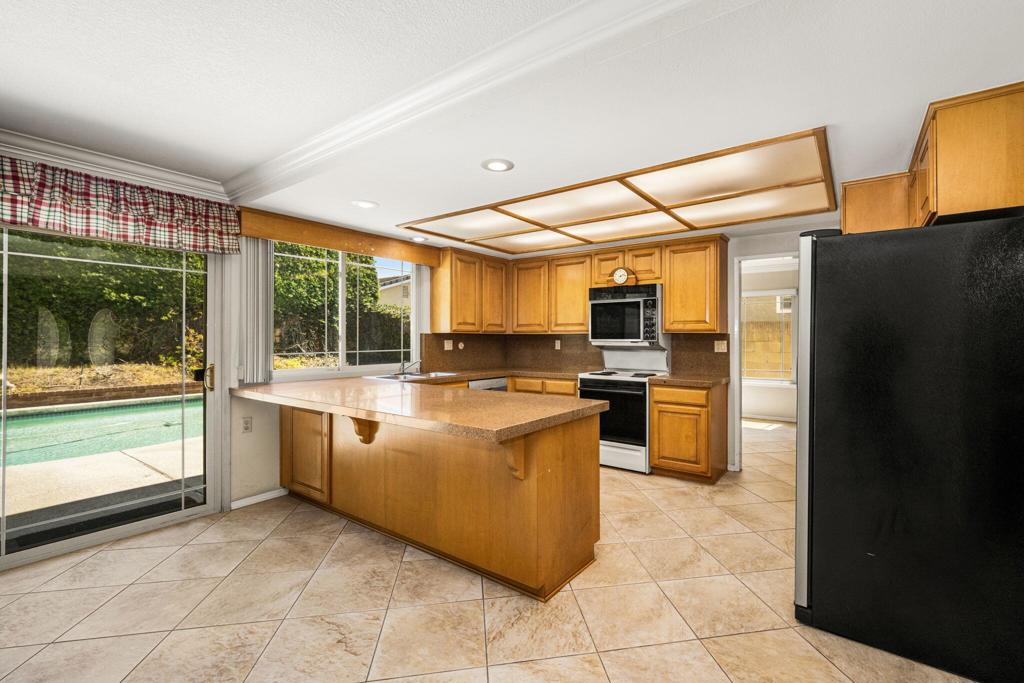 15432 Cherbourg Avenue Property Photo 19