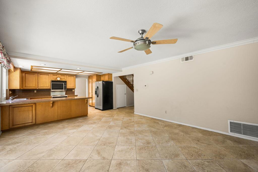 15432 Cherbourg Avenue Property Photo 20