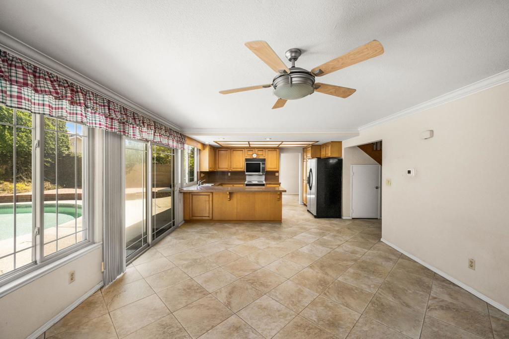 15432 Cherbourg Avenue Property Photo 23
