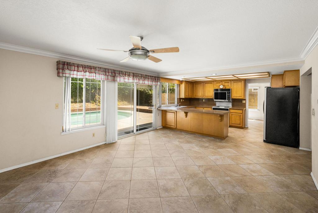 15432 Cherbourg Avenue Property Photo 24