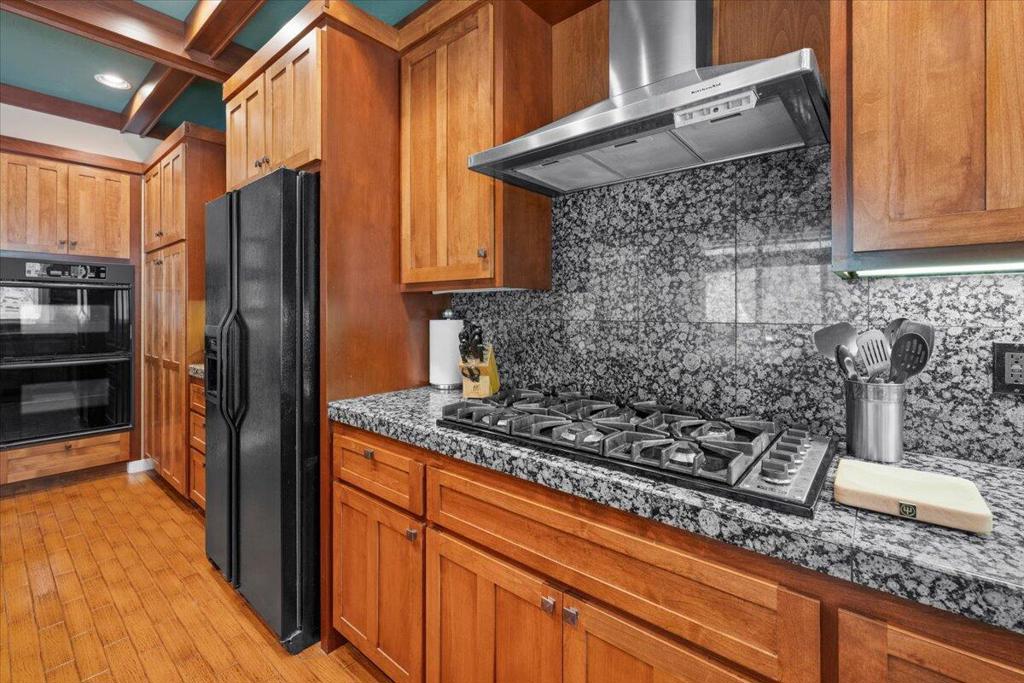 1924 Shady Lane Property Photo 20