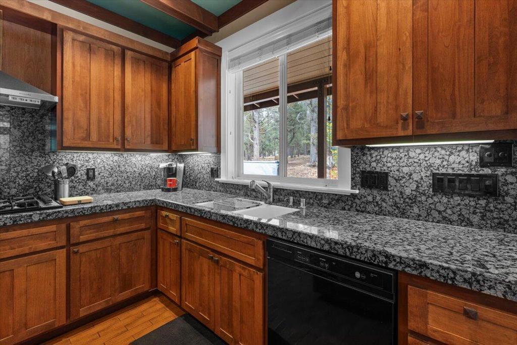 1924 Shady Lane Property Photo 21