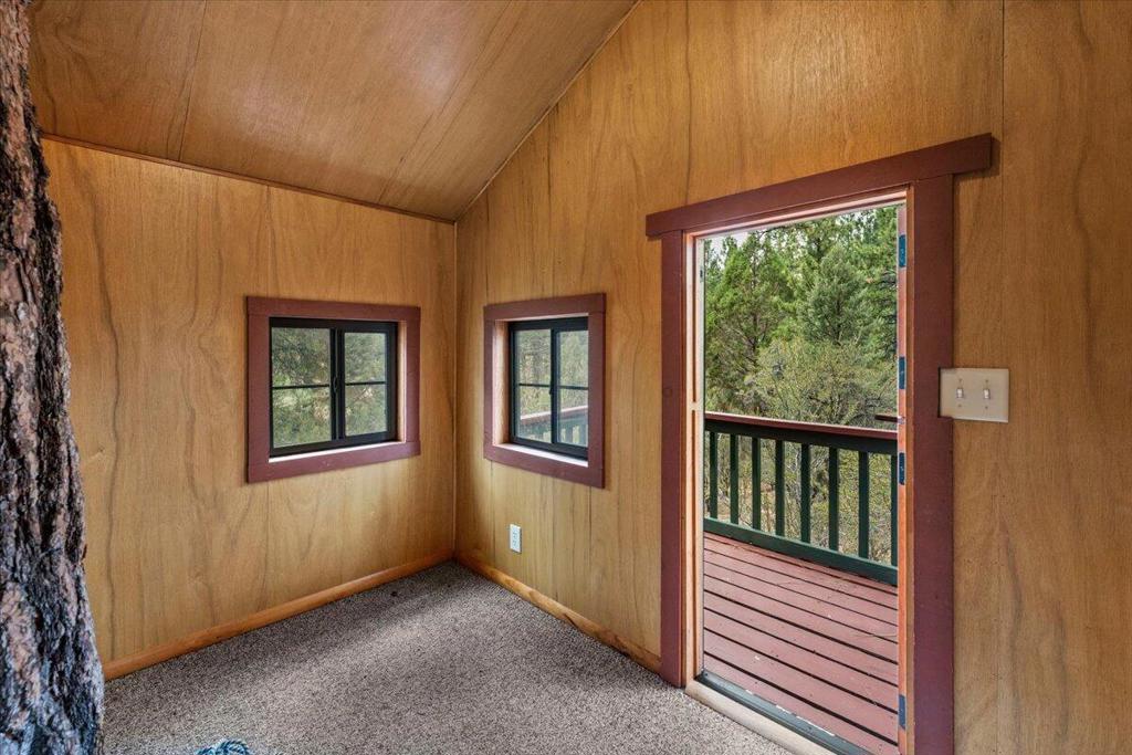 1924 Shady Lane Property Photo 45
