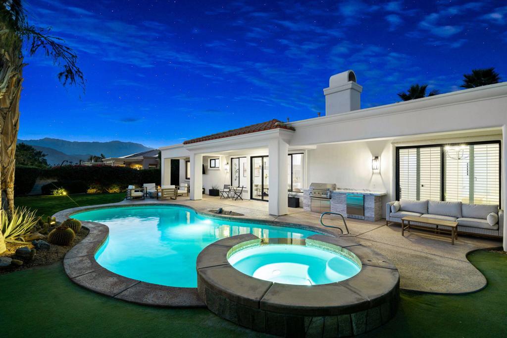 33 Calle La Reina Property Photo 55