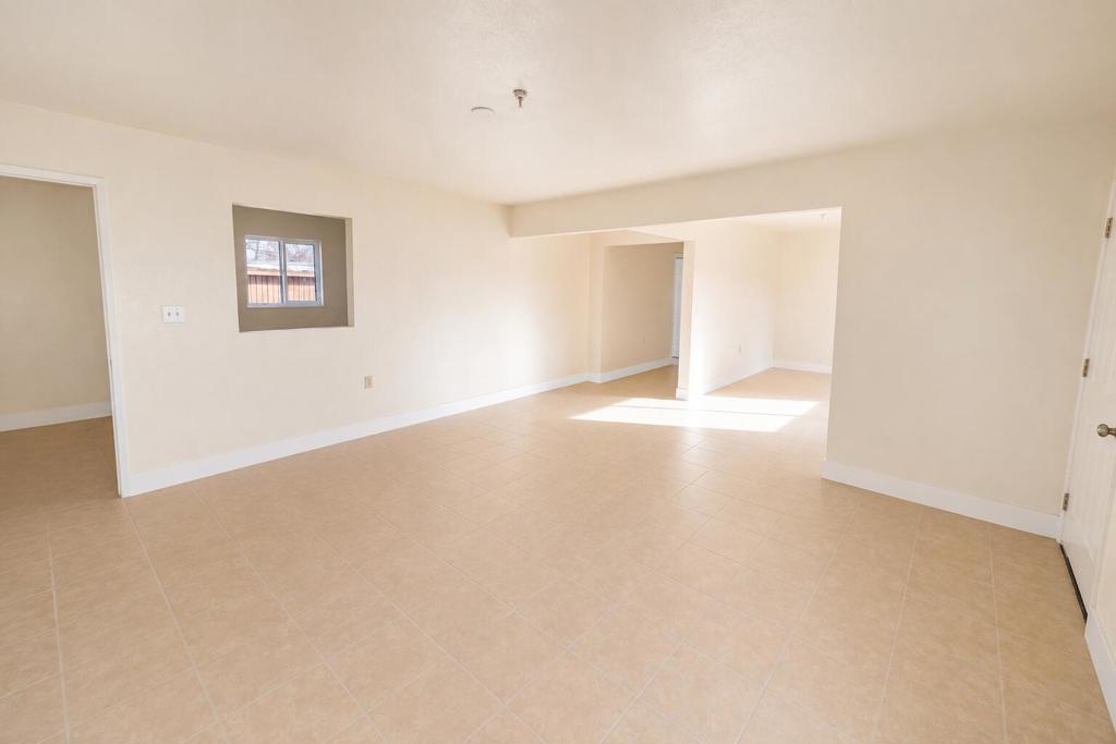 16020 Juniper Street Property Photo 18