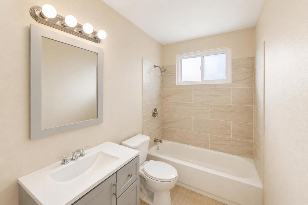 16020 Juniper Street Property Photo 23