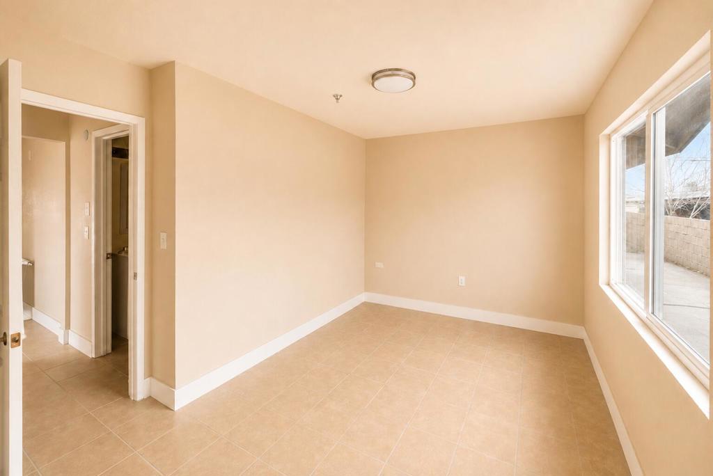 16020 Juniper Street Property Photo 33