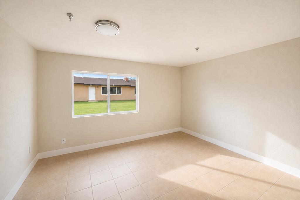 16020 Juniper Street Property Photo 40