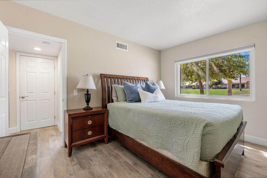 41930 Jupiter Hills Court Property Photo 17