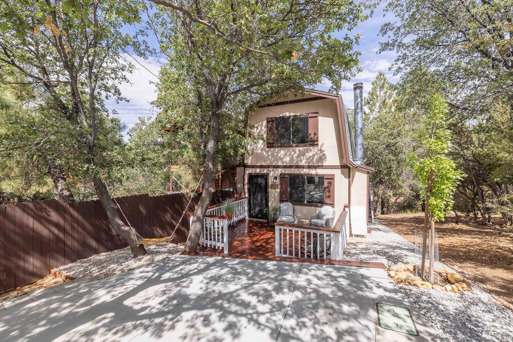 459 Inyo Avenue Property Photo 1