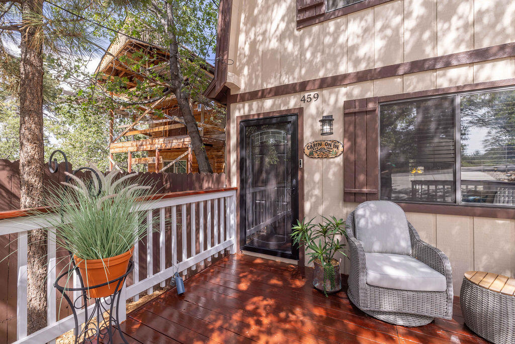459 Inyo Avenue Property Photo 3