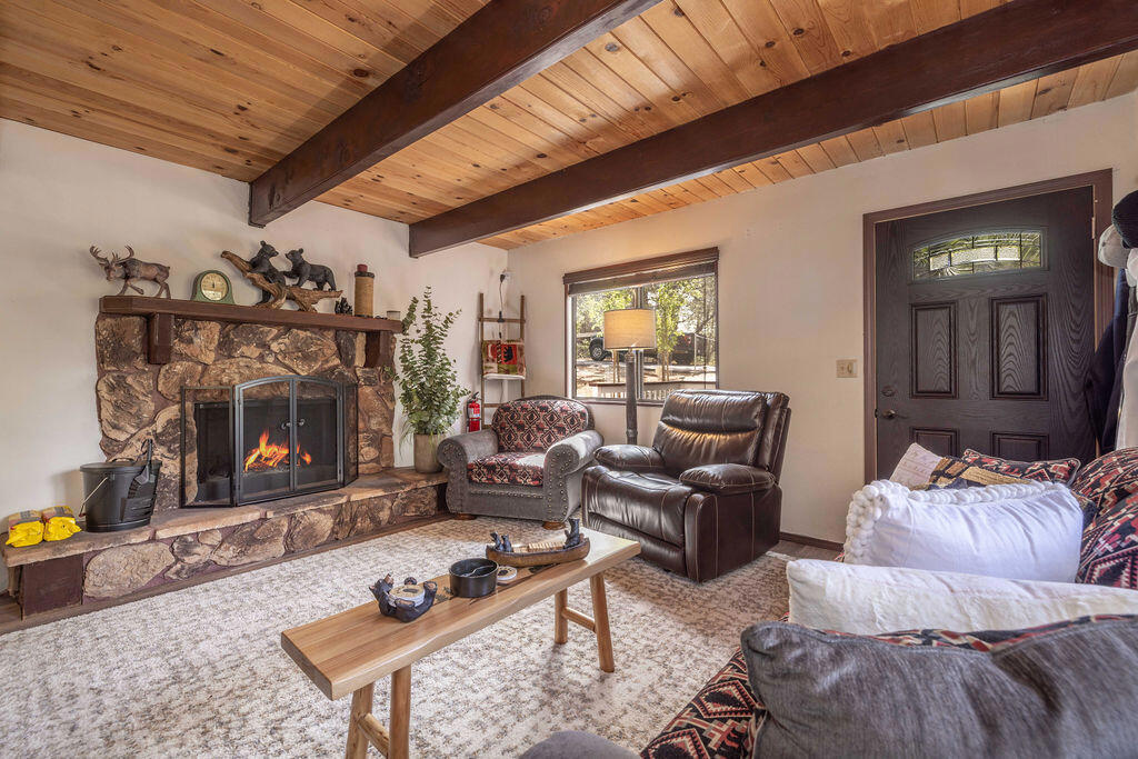 459 Inyo Avenue Property Photo 8