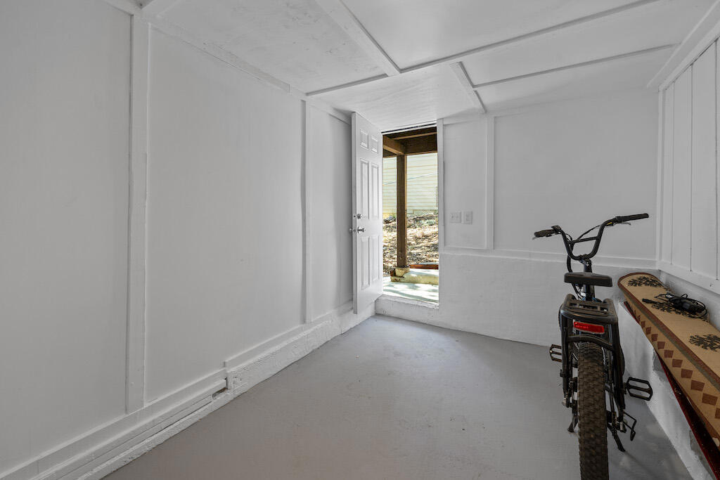 459 Inyo Avenue Property Photo 32