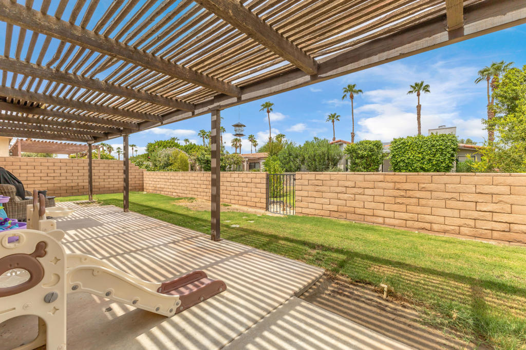 77872 Sunnybrook Drive Property Photo 23