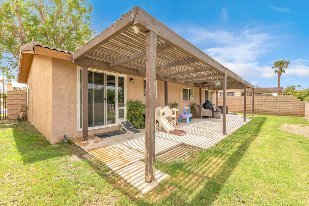 77872 Sunnybrook Drive Property Photo 24