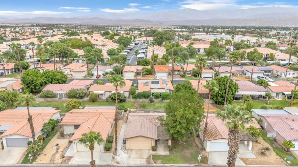77872 Sunnybrook Drive Property Photo 33