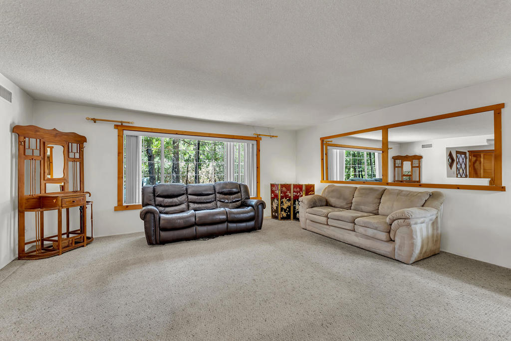 55175 Daryll Road Property Photo 7