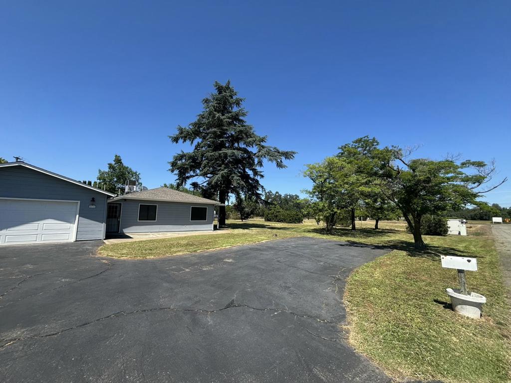 5050 Bo Peep Lane Property Photo 4