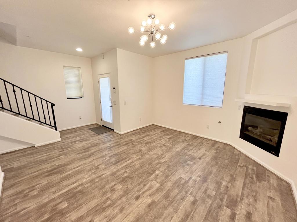 230 Villorrio Drive E Property Photo 7