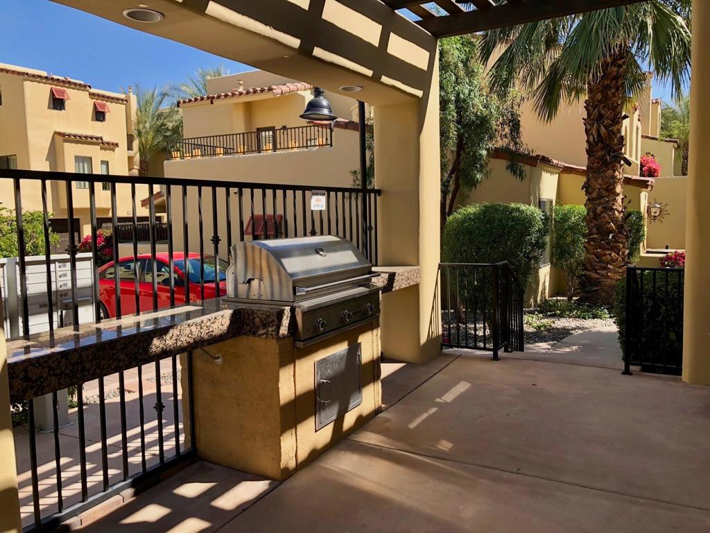 230 Villorrio Drive E Property Photo 11