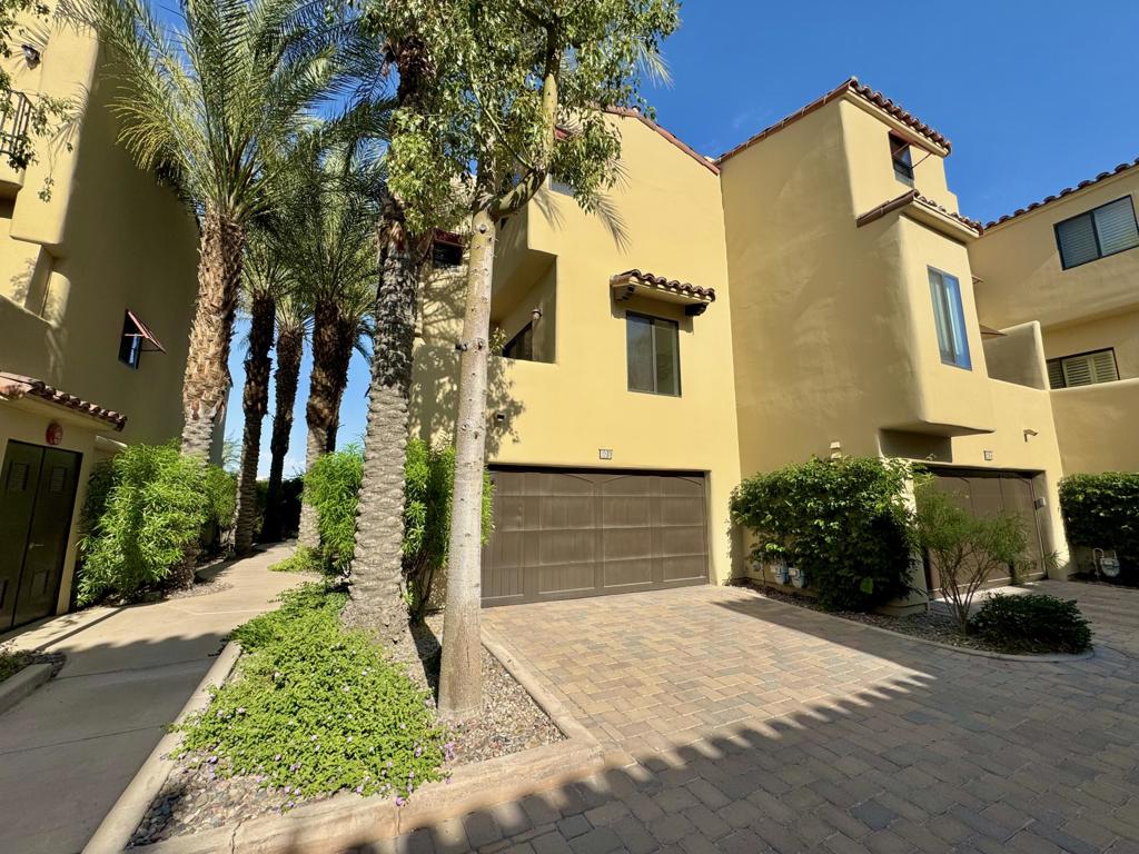 230 Villorrio Drive E Property Photo 42