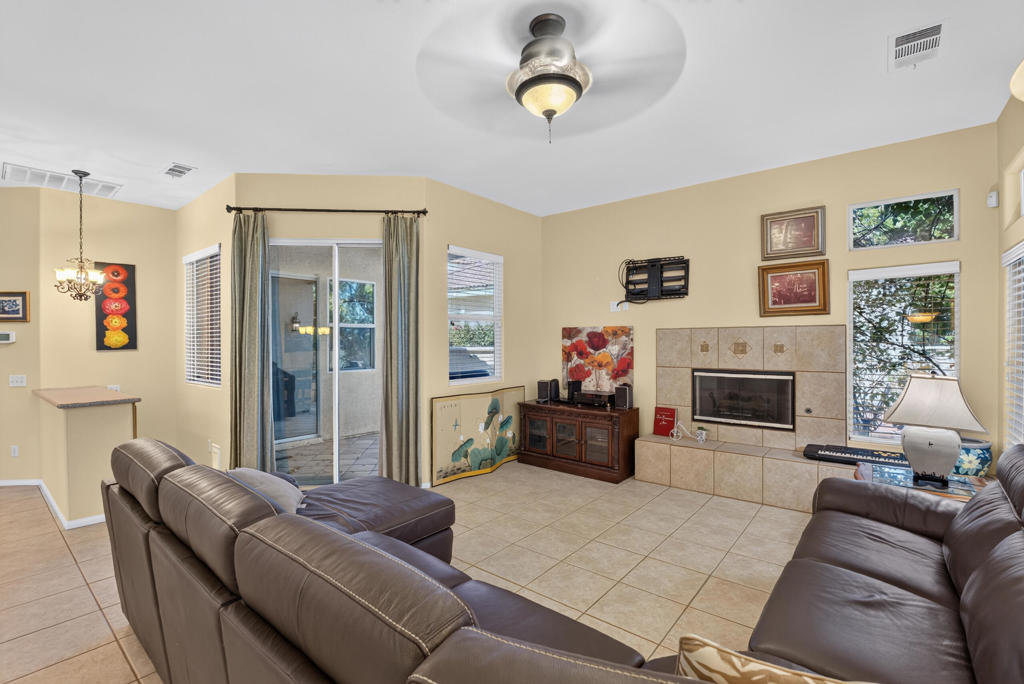 82667 Hamilton Court Property Photo 9