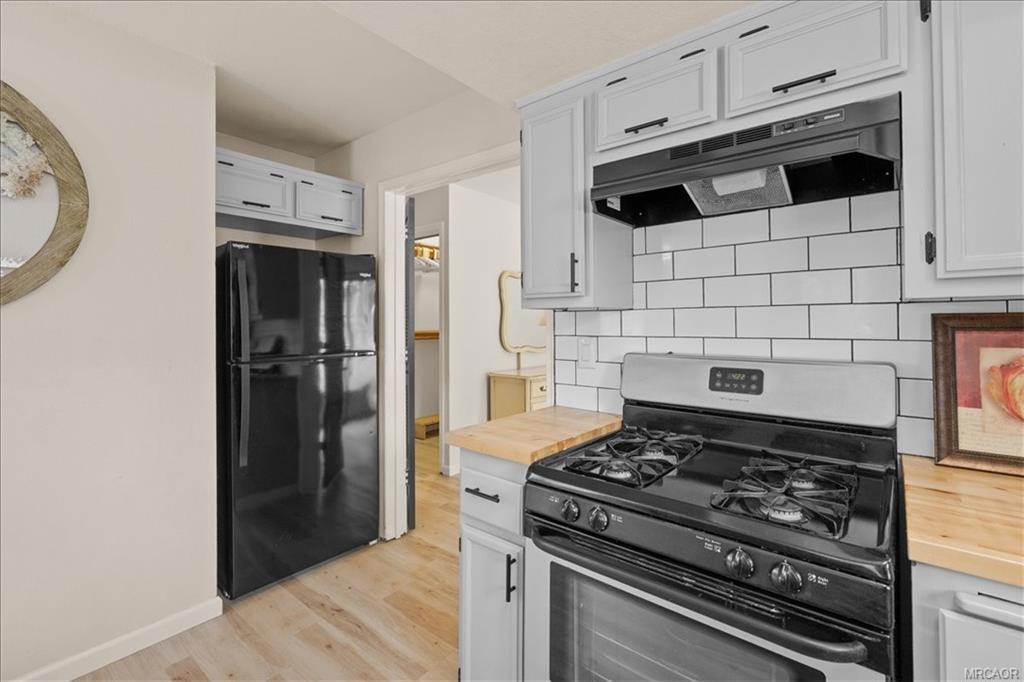 1113 W North Shore Drive Property Photo 16