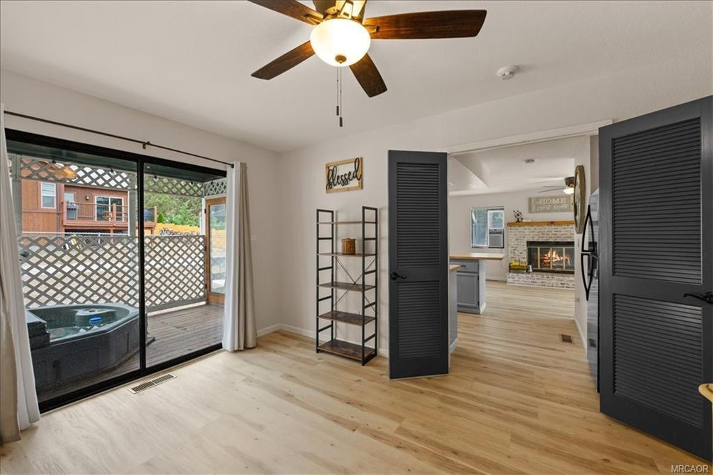 1113 W North Shore Drive Property Photo 18