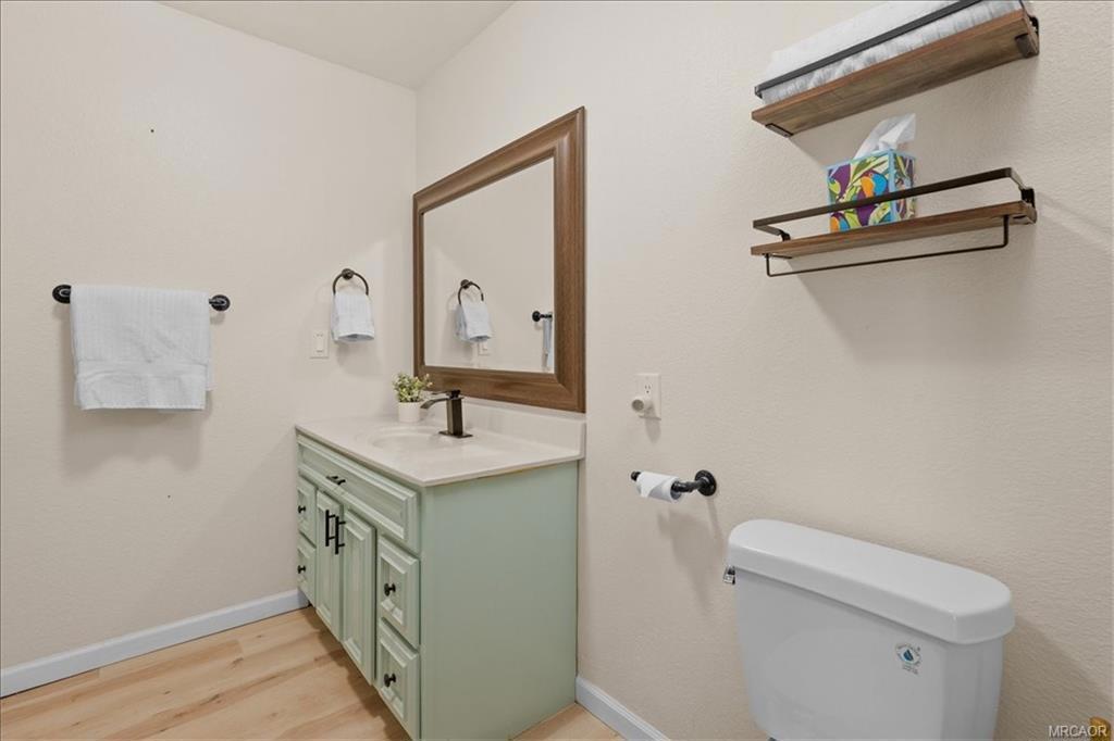 1113 W North Shore Drive Property Photo 20