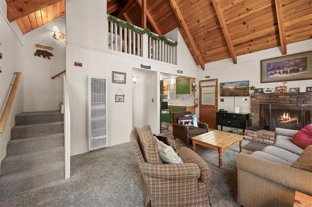 43050 Sunset Drive Property Photo 4
