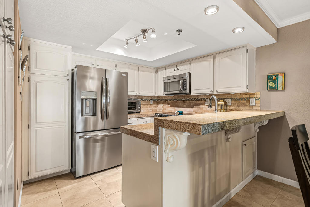 500 E Amado Road 311 Property Photo 15