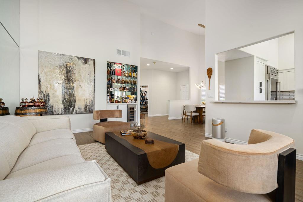 55280 Riviera Property Photo 6