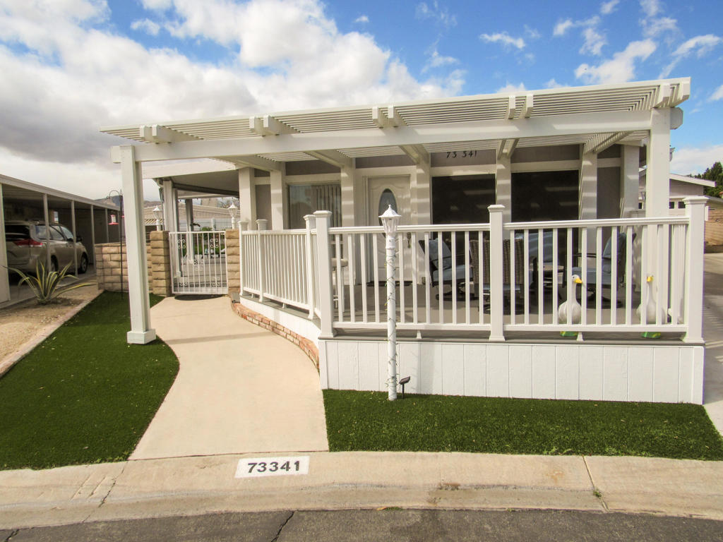 73341 Brown Rabbit Drive Property Photo 1