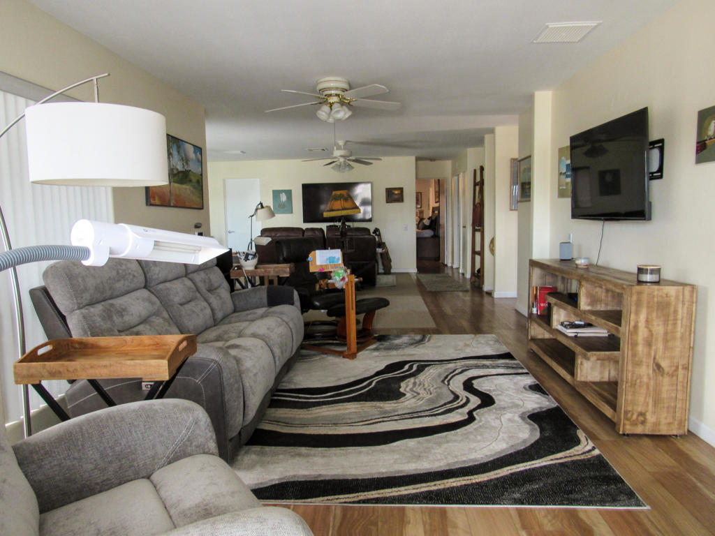 73341 Brown Rabbit Drive Property Photo 6