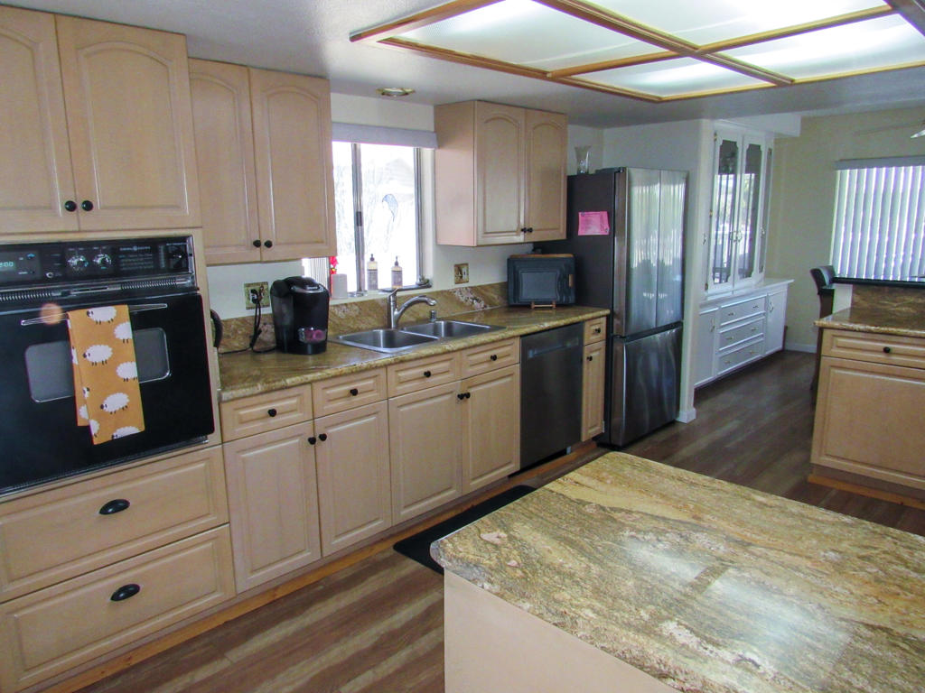 73341 Brown Rabbit Drive Property Photo 8