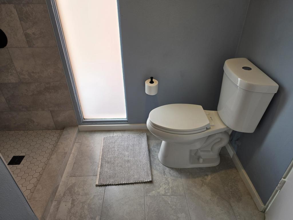 735 E Louise Drive Property Photo 22