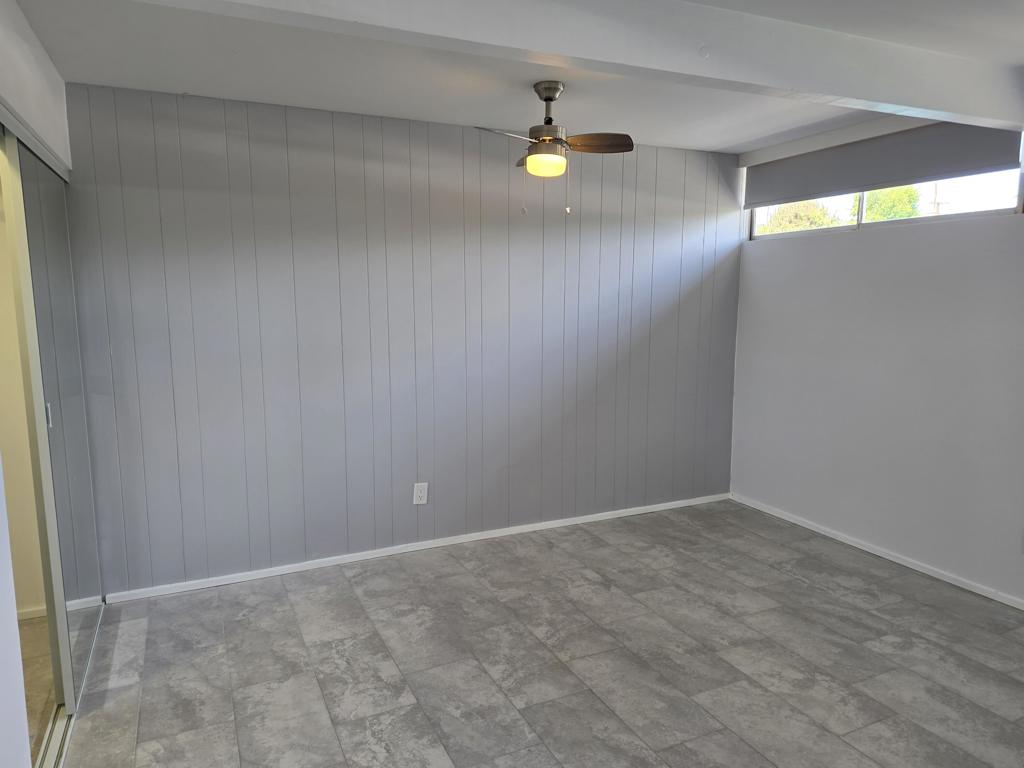 735 E Louise Drive Property Photo 29